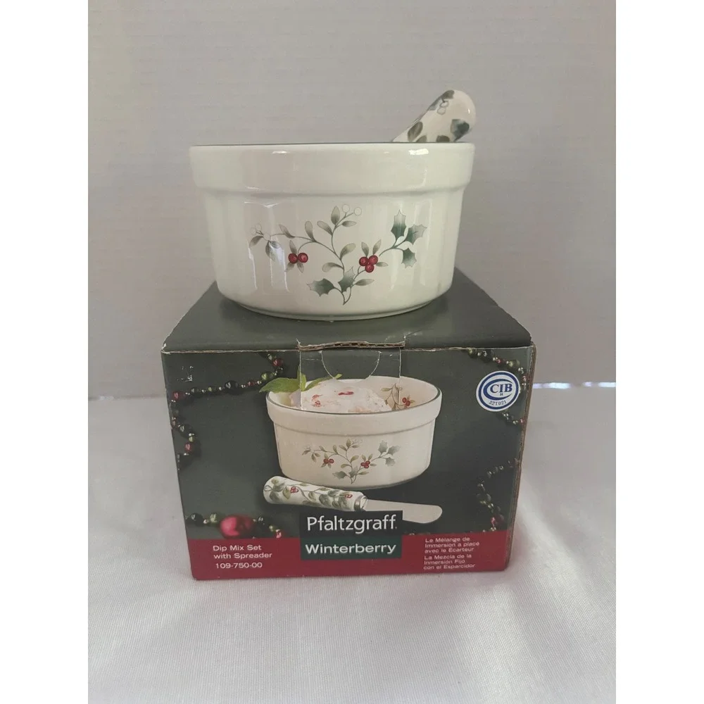 Pfaltzgraff Winterberry Dip Mix Set‎ Ceramic Bowl and Spreader 109-750-00